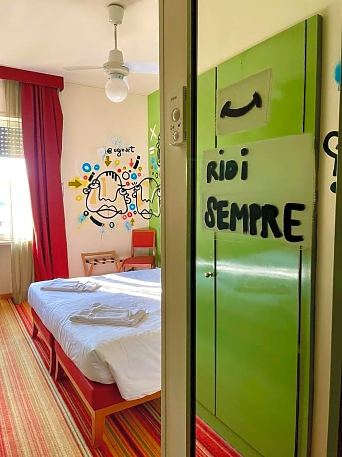 LH Hotel Arca Street Art