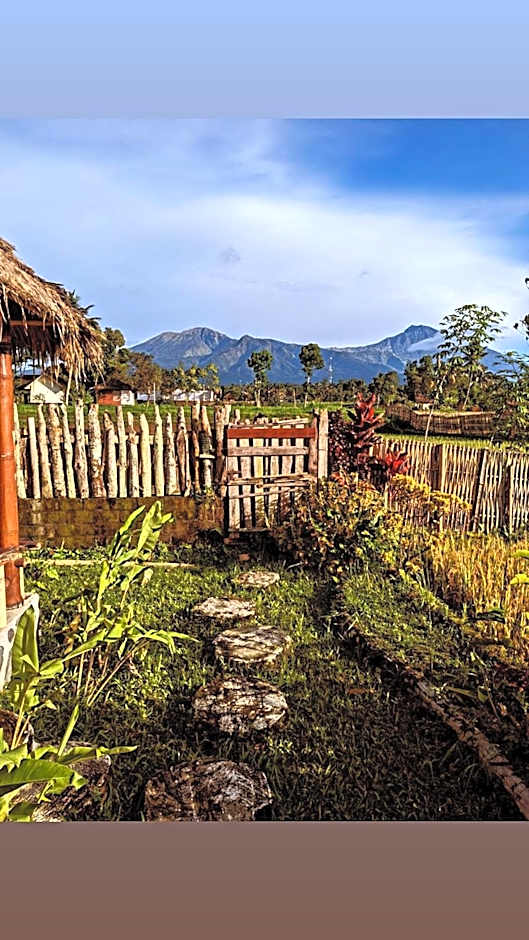 Pondok Indah Bungalows Tetebatu