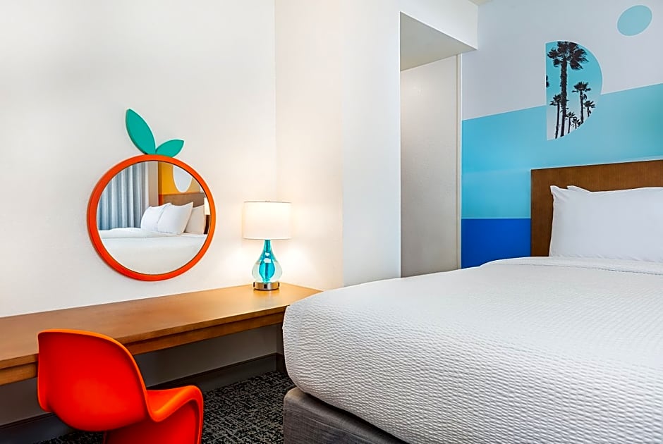 Clementine Hotel & Suites Anaheim