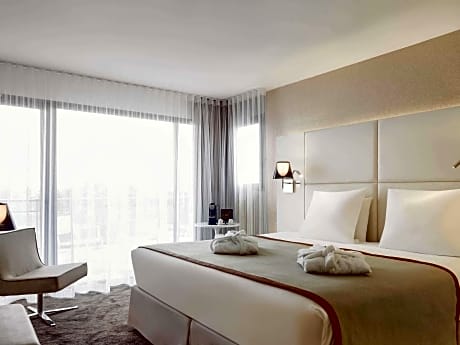 Classic Double Room with Balcony