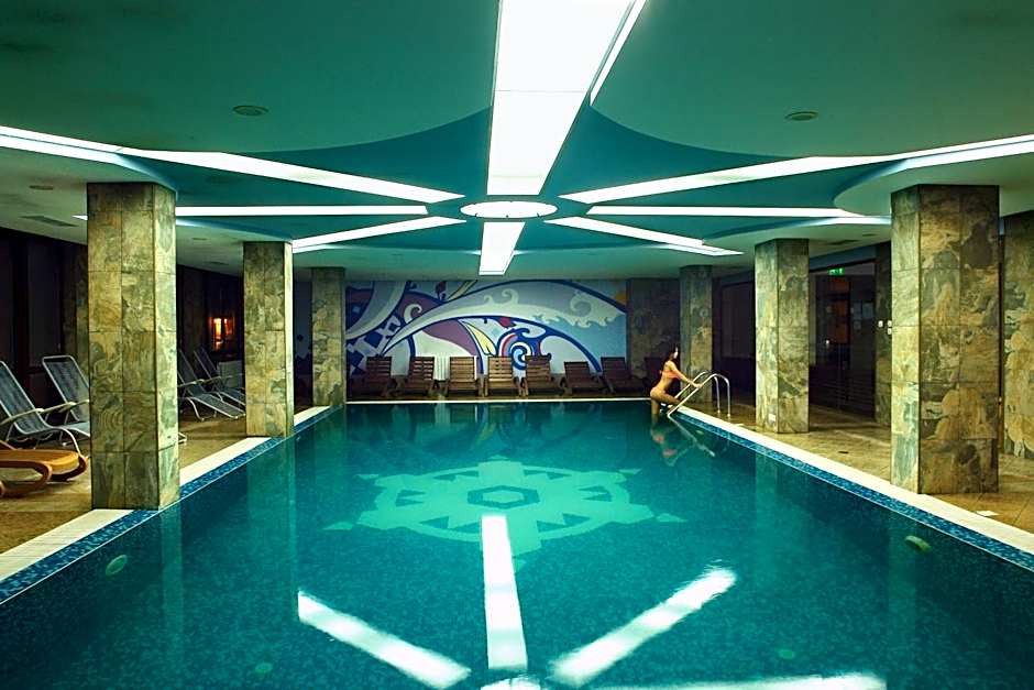 Winslow Infinity Aparthotel