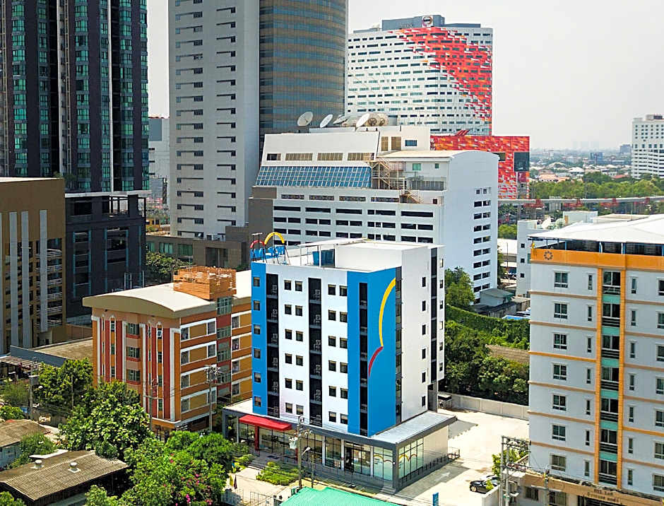 HOP INN Chaengwattana