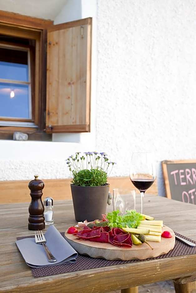 Alpengasthof Crusch Alba ed Alvetern, S-charl