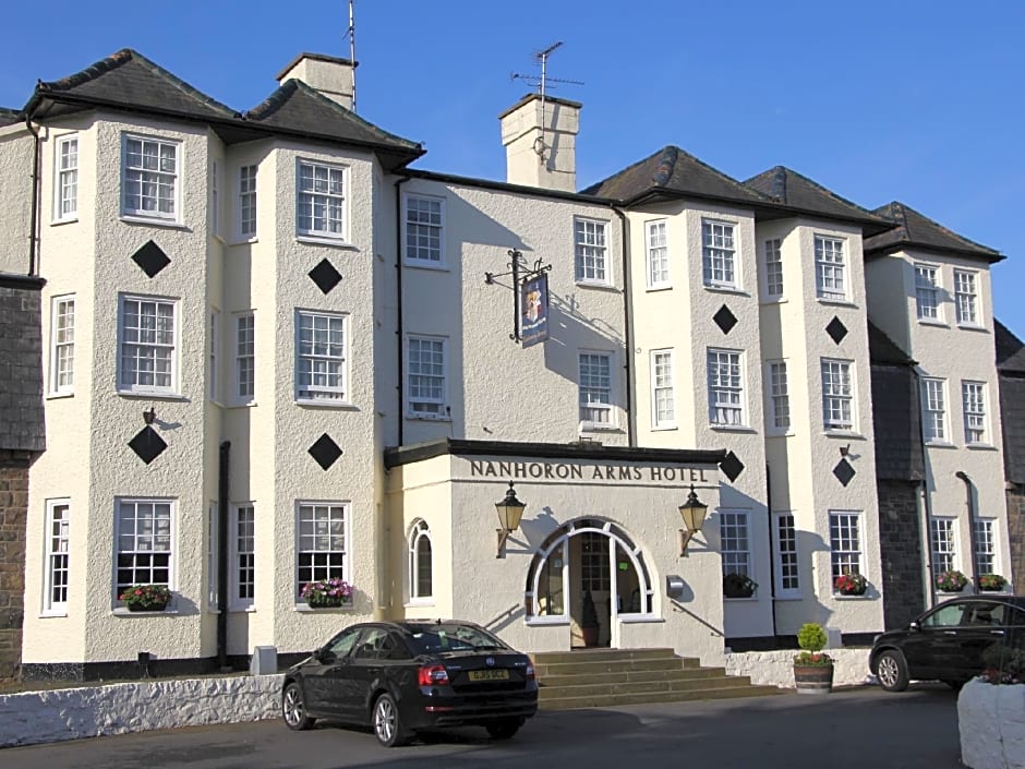 Nanhoron Arms Hotel