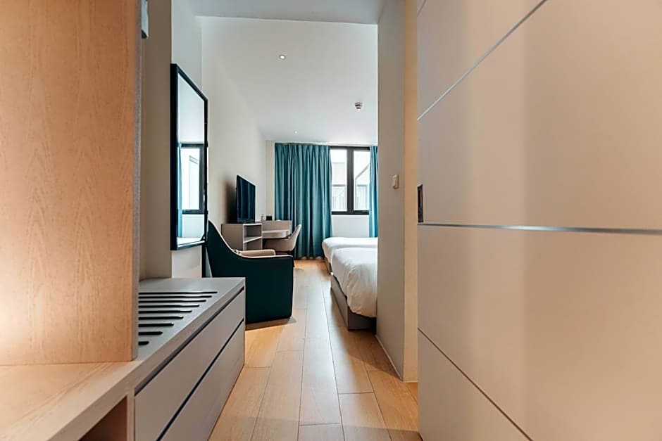 Elements Hotel & Shops Curacao