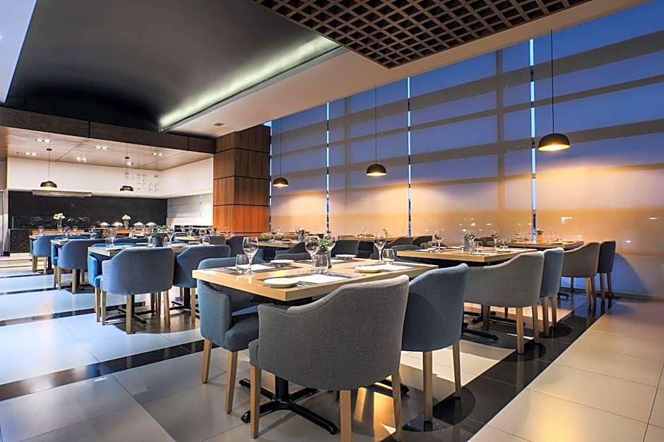 NH Mexico City Valle Dorado