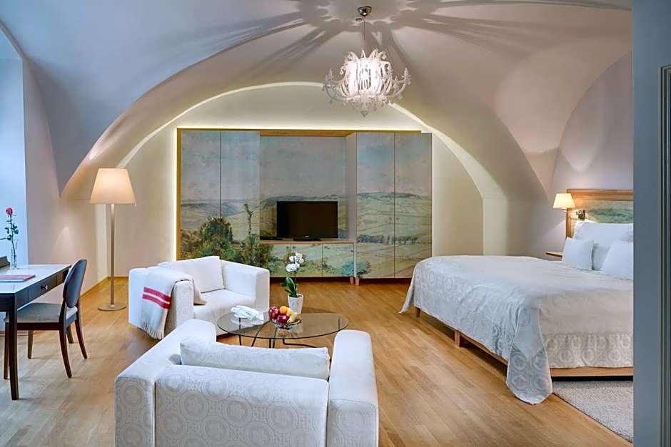 Chateau Herálec Boutique Hotel & Spa by L'Occitane