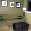 Comfort Suites University