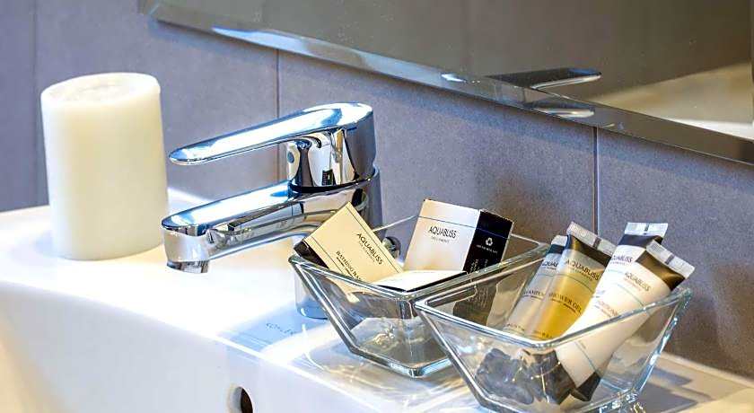 LOUMAGE S SUITES AND SPA