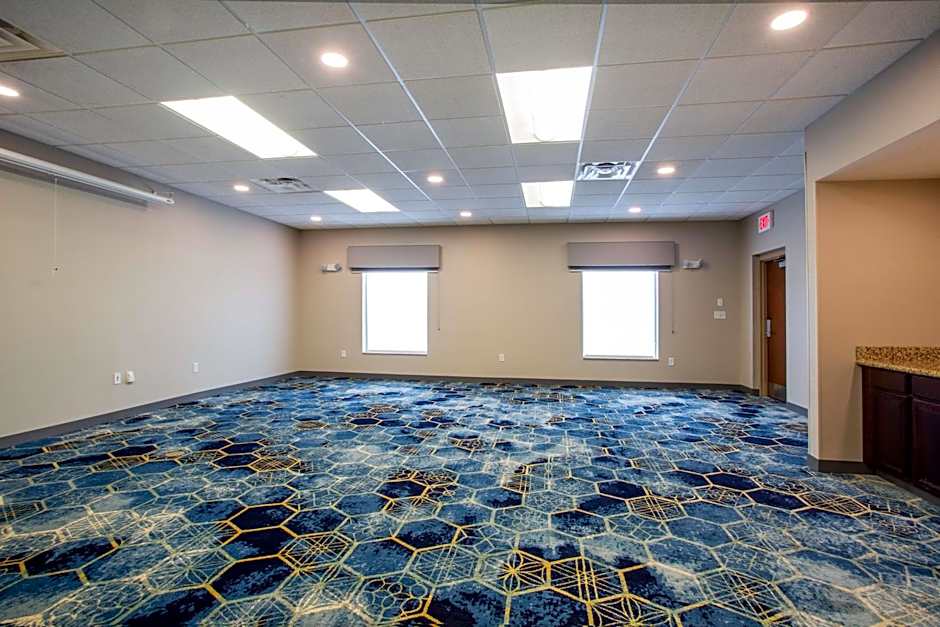 Hampton Inn By Hilton Watertown