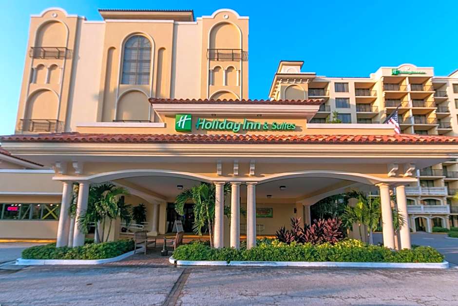Holiday Inn & Suites Clearwater Beach By IHG