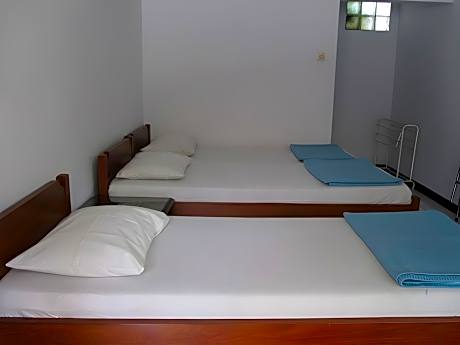Standard 3 Bed