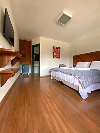 Double or Twin Room with Private Bathroom