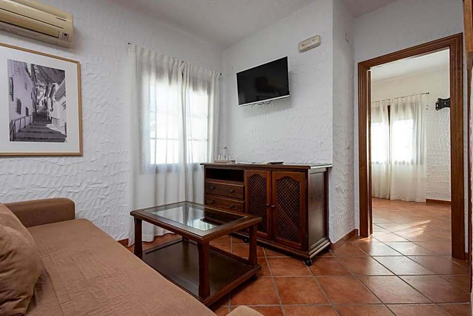 Tugasa Hotel y Apartamentos rurales La Posada