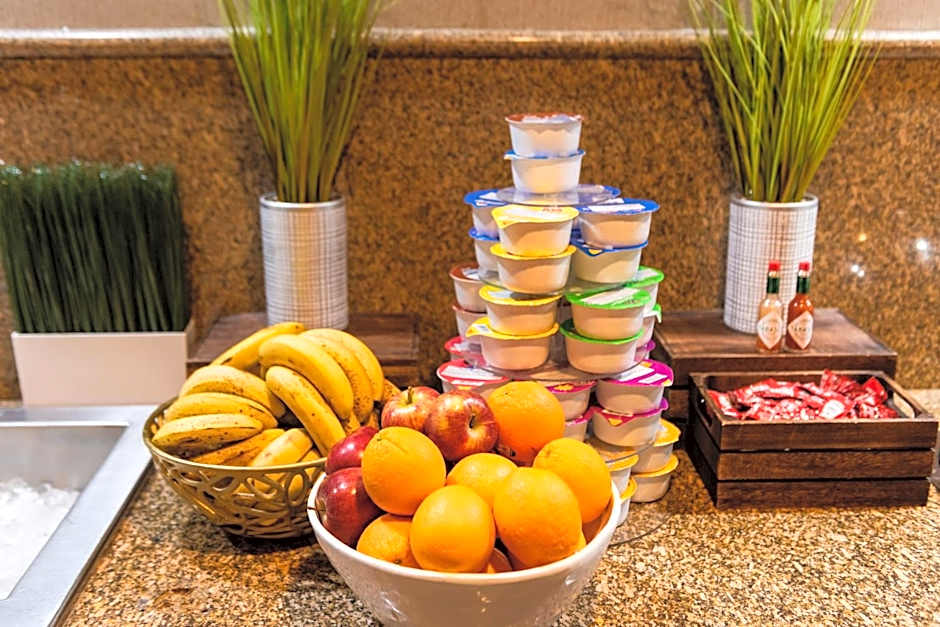 Crowne Plaza Newark Airport By IHG