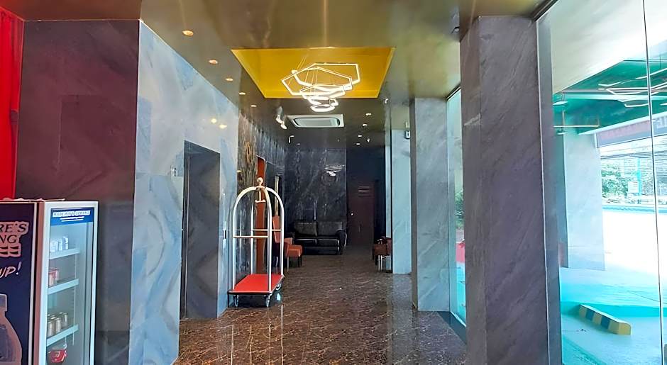 Sempre Premier Inn Mactan Airport Hotel