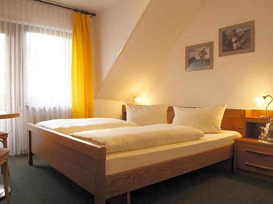 Moselstern Hotel Zum guten Onkel