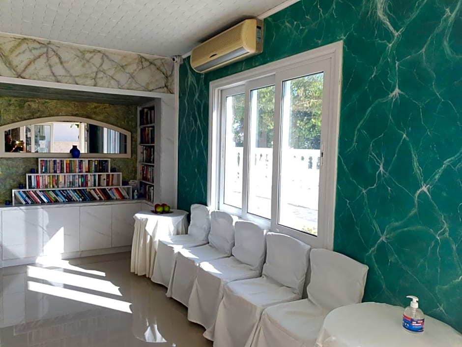 Korifi Suites Collection