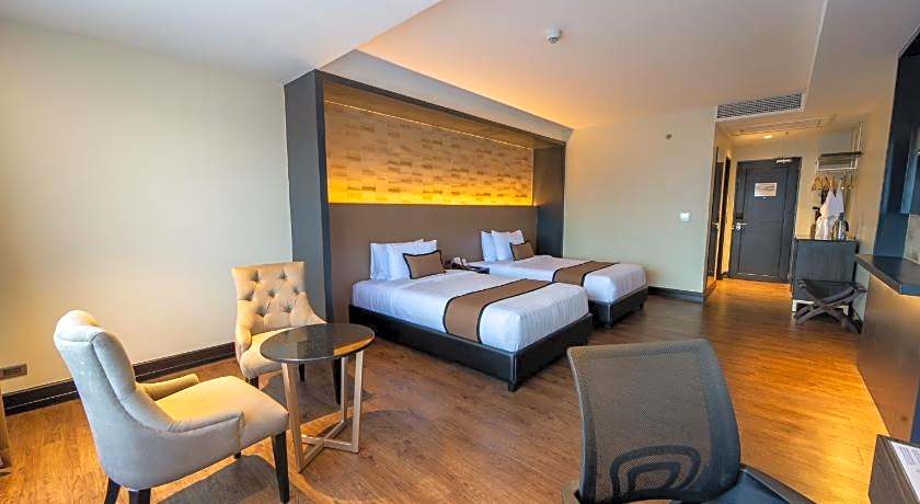 Metrocentre Hotel & Convention Center