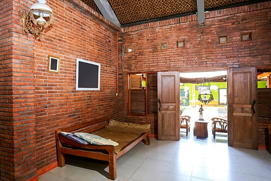 Ndalem Joglo Krawitan Syariah