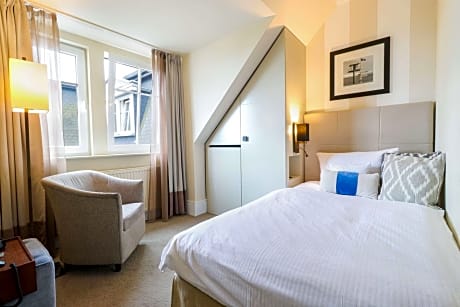 Single Room with Side Sea View