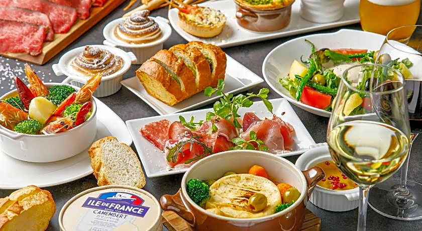 Shin-Osaka Esaka Tokyu REI Hotel