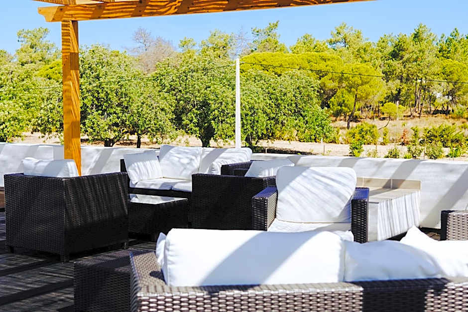 Mercedes Country House