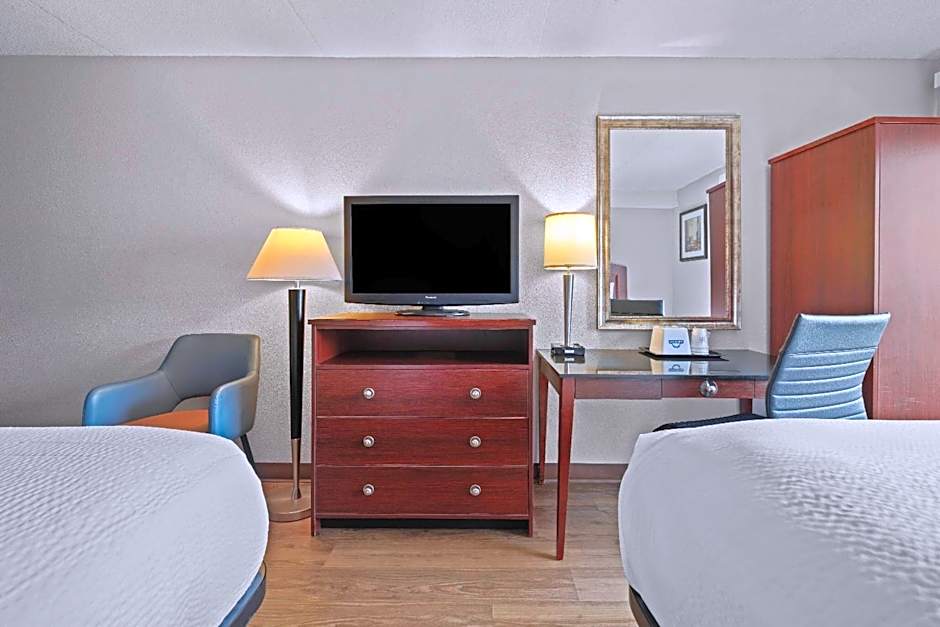 Days Inn by Wyndham Utica