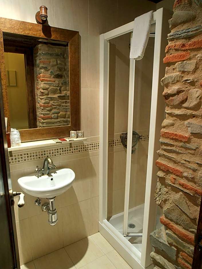 Hostal Virgen de la Encina