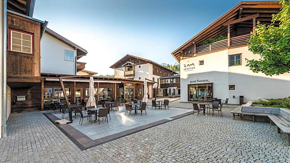 Zin Senfter Residence