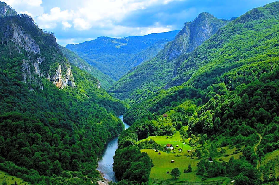 Hotel Harmony by Aycon