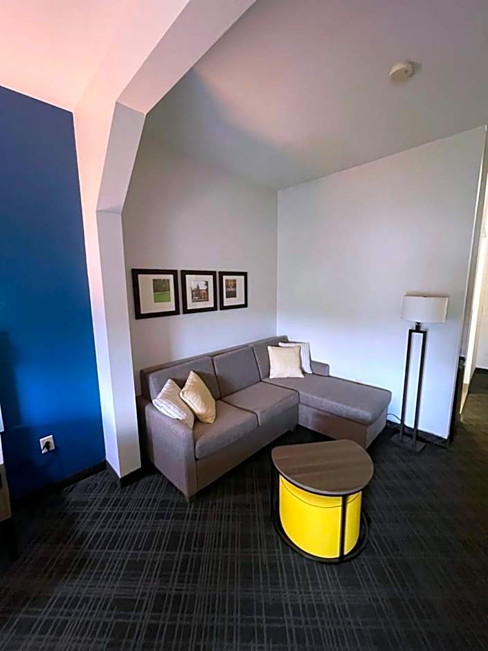 Comfort Suites Crossville