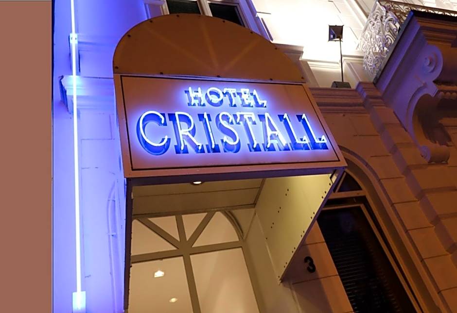 Hotel Cristall - Frankfurt City