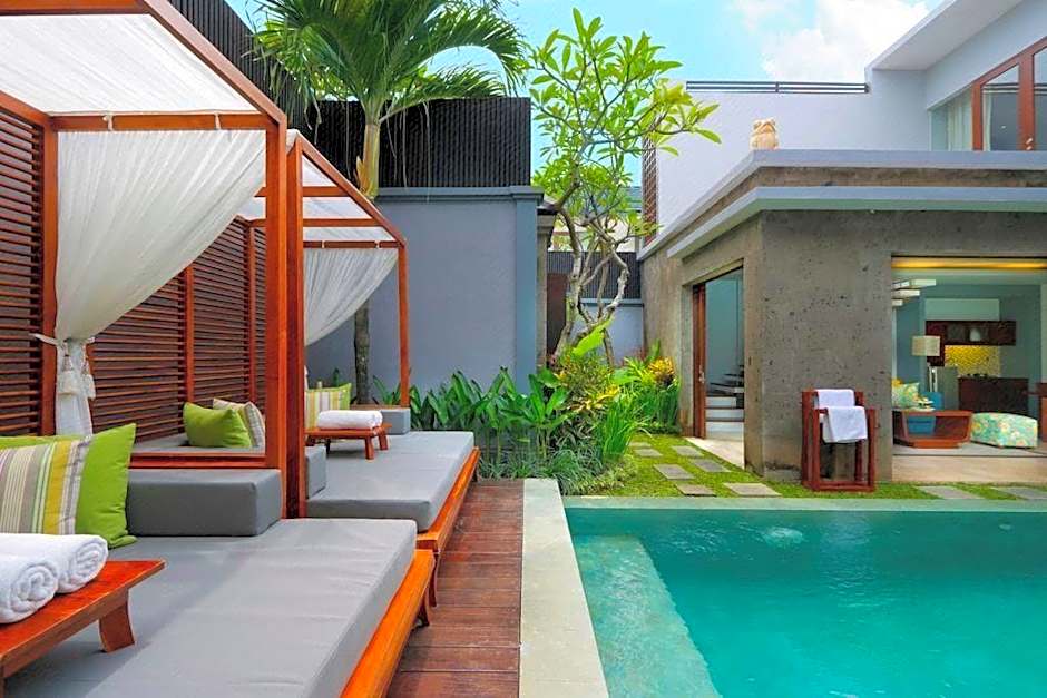 Seminyak Icon - by Karaniya Experience