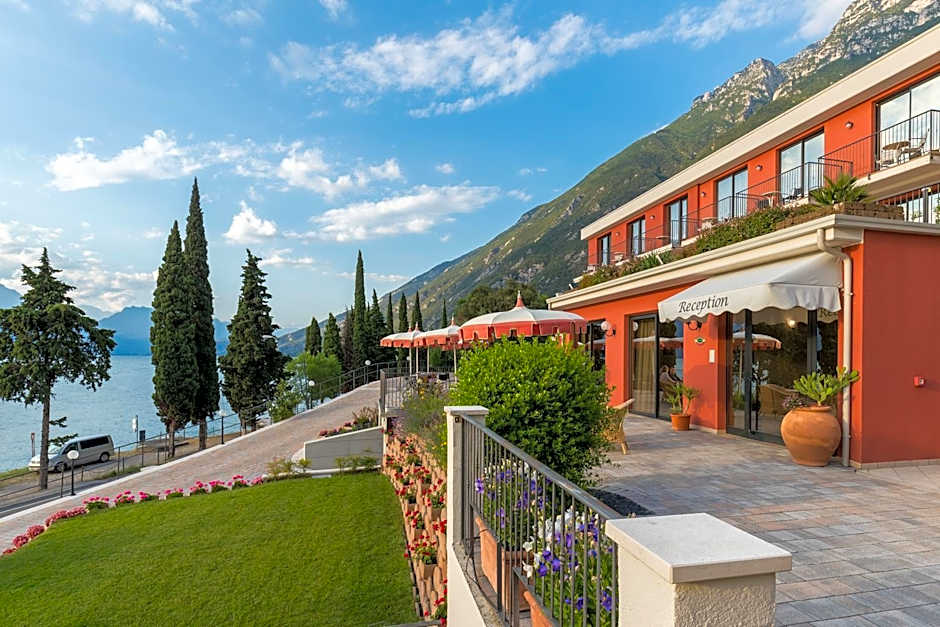 Hotel Oasi Beach