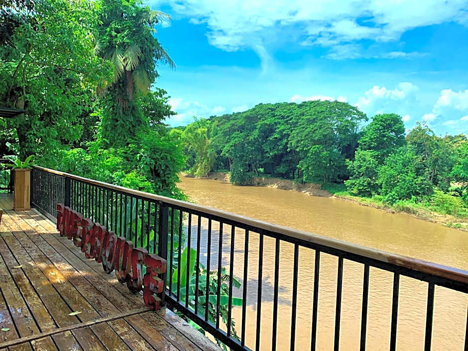 Riverhouse-The Teak House