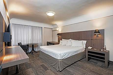 Superior Family Room