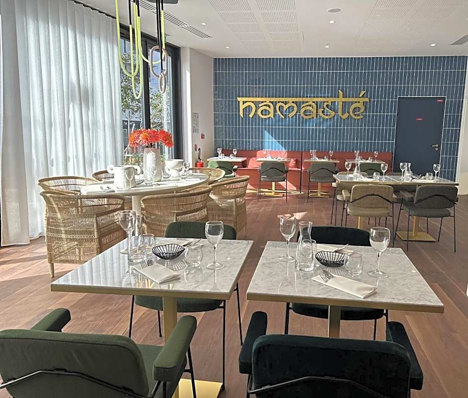 RESIDENCE SERVICES MONTANA Paris Clichy