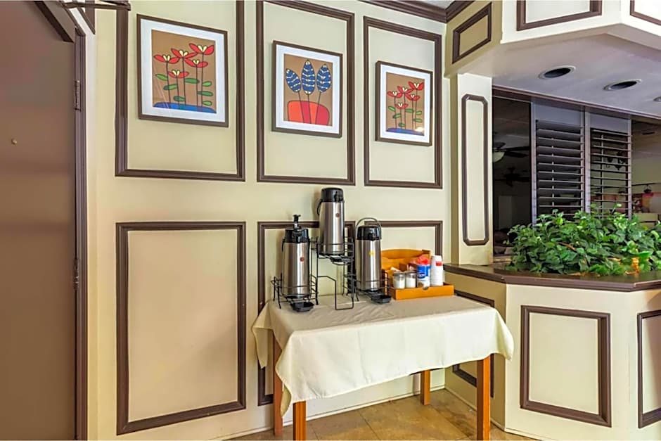 Eco Inn Suites by Hotel O Baytown