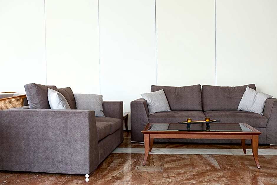 Tzaki hotel & restaurant Patras