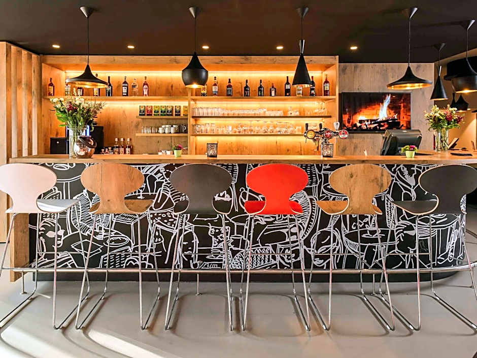 ibis Charleroi Airport Brussels South