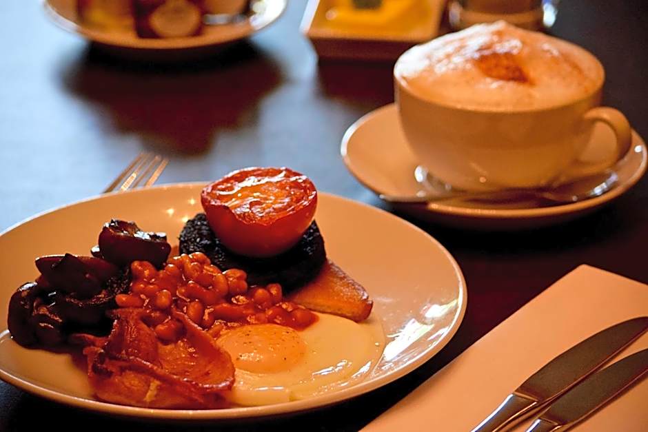 Clarence Court Hotel