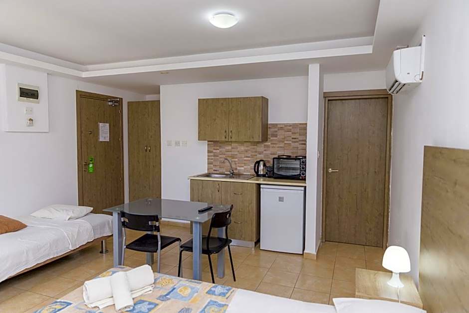 Alecos Hotel Apartments