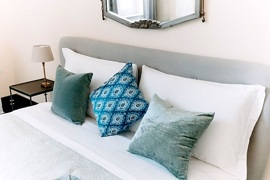 Le Flaneur Bed And Breakfast – Verona, TN