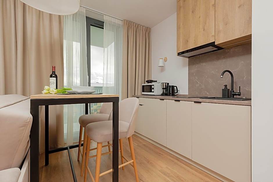 Apartamenty Jantaris II by Noclegi Renters