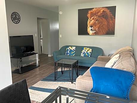 Cute Highland Park(Upper-A-Unit)
