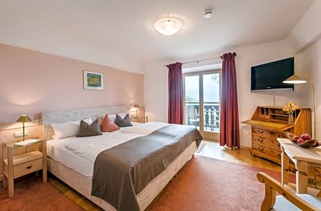 Comfort Double Room with Lake View