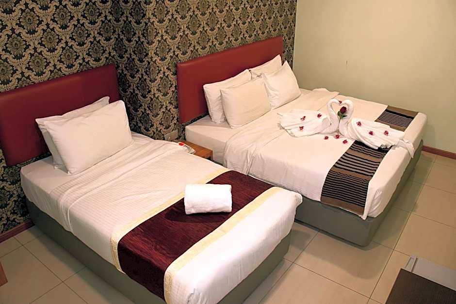 Prince 33 Hotel