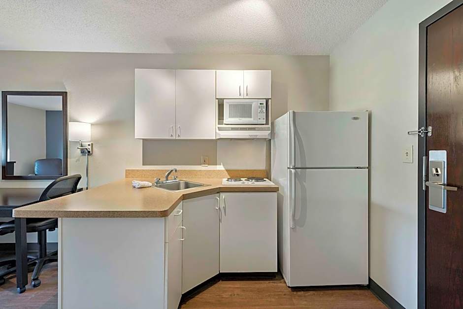 Extended Stay America Suites - Charlotte - University Place