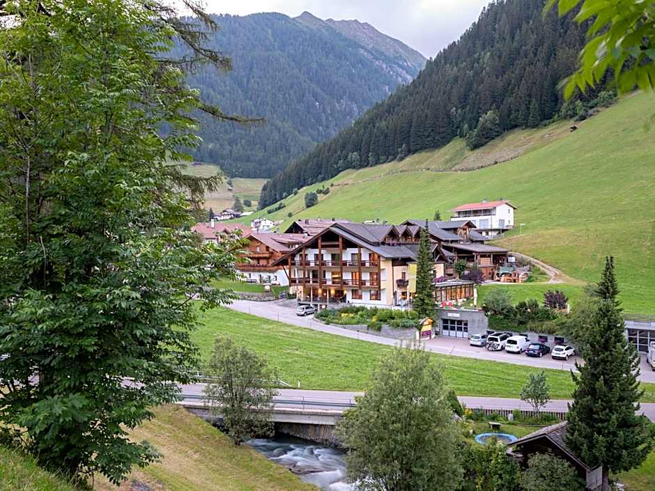 Hotel Alpenfrieden